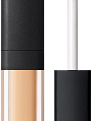 NARS Mini Radiant Creamy Concealer natural coverage concealer for dark circles and blemishes